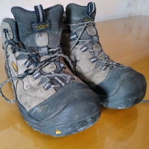 Men's US 10.5 EE Keen Work boots